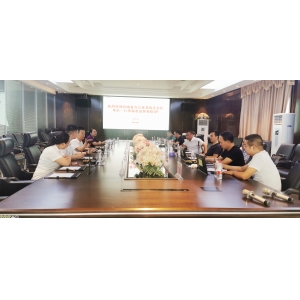 河南省辦公家具協(xié)會會長張鋒一行到訪思進(jìn)家具集團(tuán)指導(dǎo)工作！